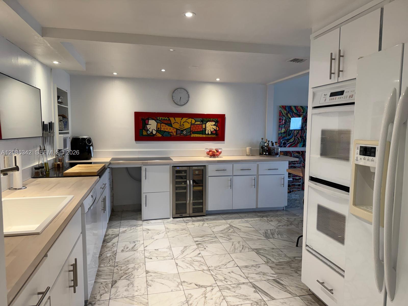 A12086342 Property Photo 9