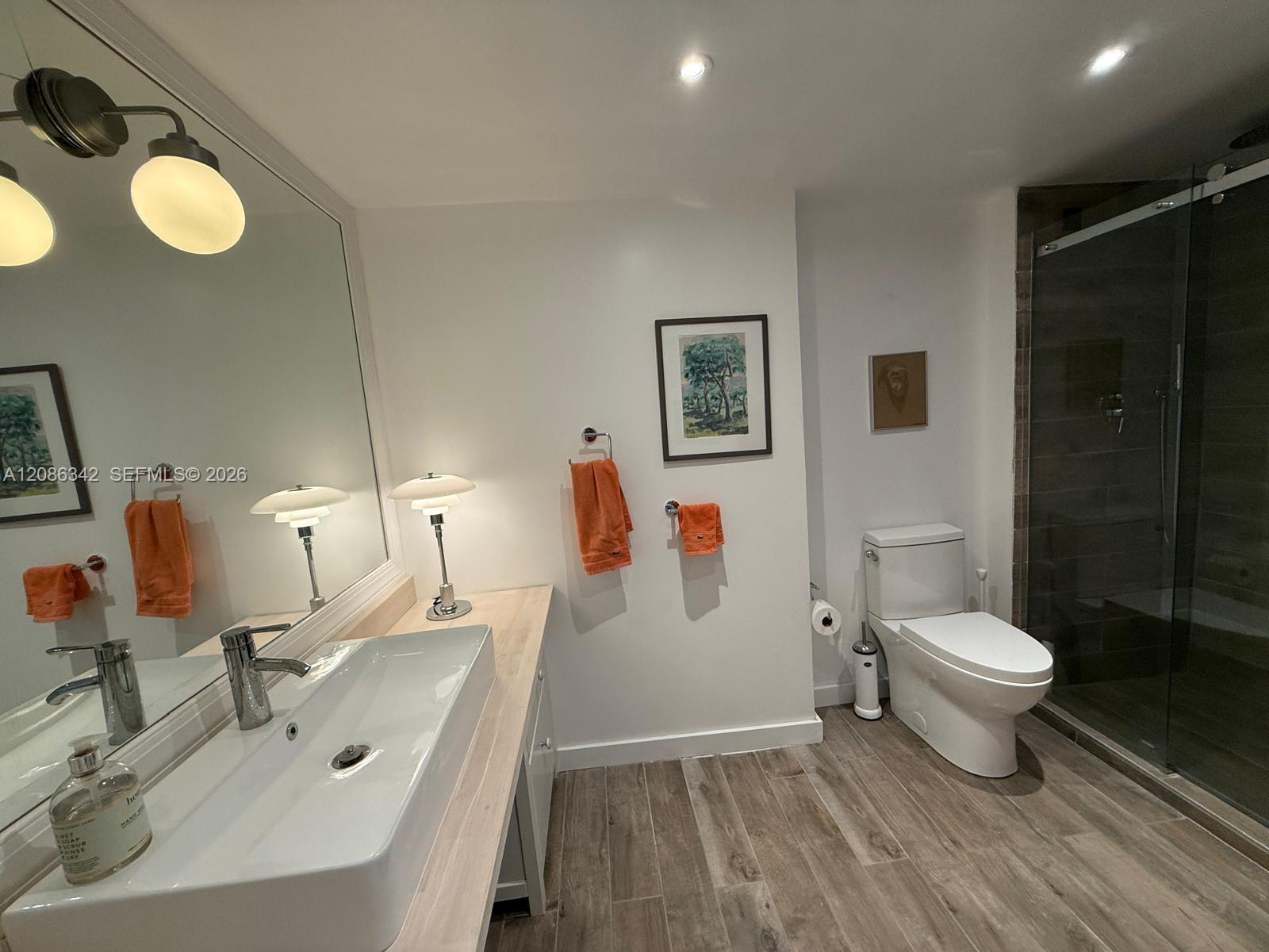 A12086342 Property Photo 13