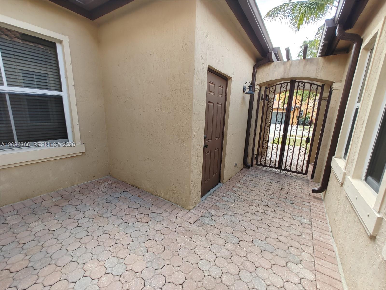 15243 Sw 28 Te Property Photo 5