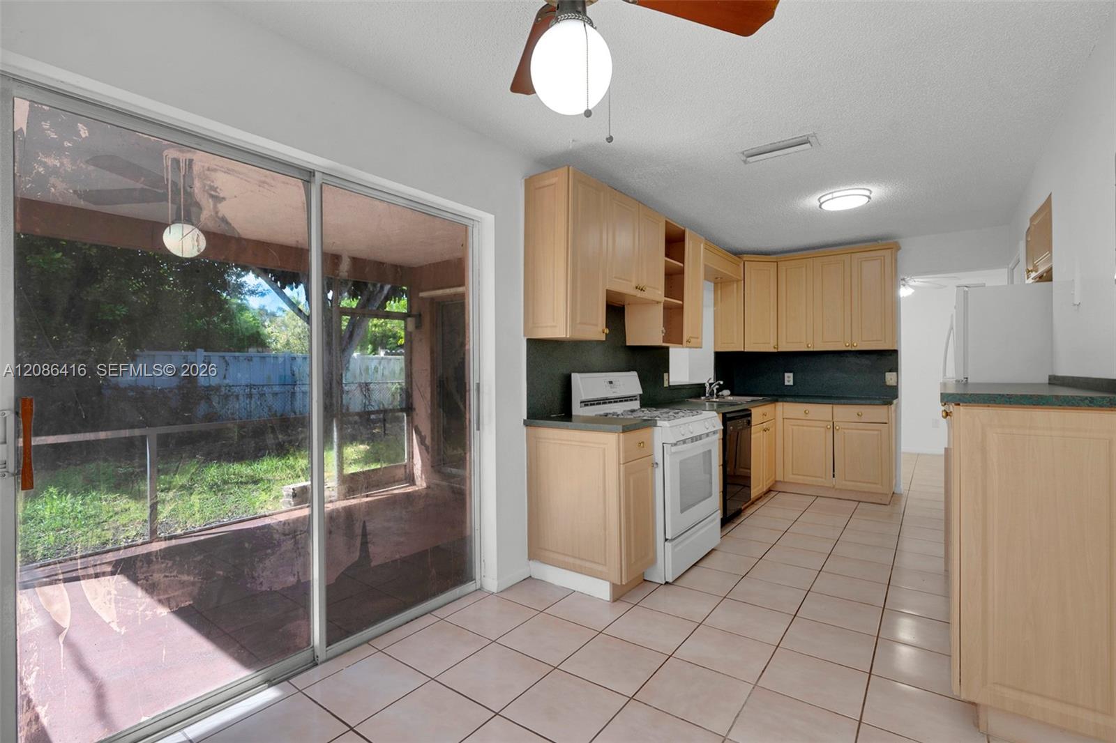 10780 Nw 29th Court Property Photo 5