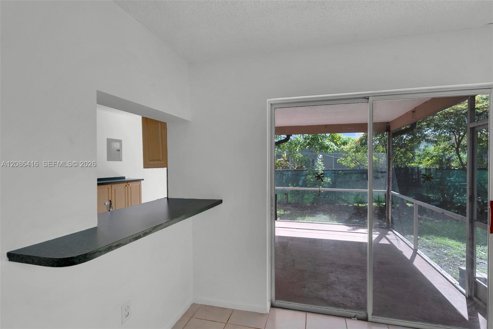 10780 Nw 29th Court Property Photo 6