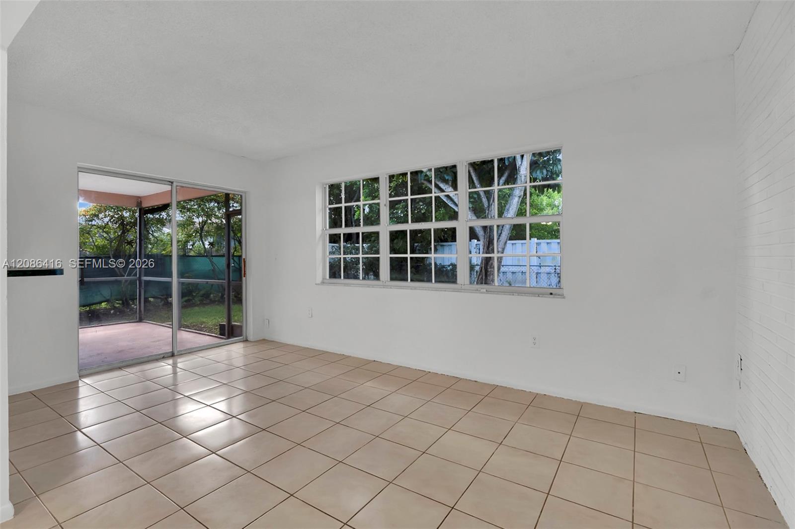 10780 Nw 29th Court Property Photo 10