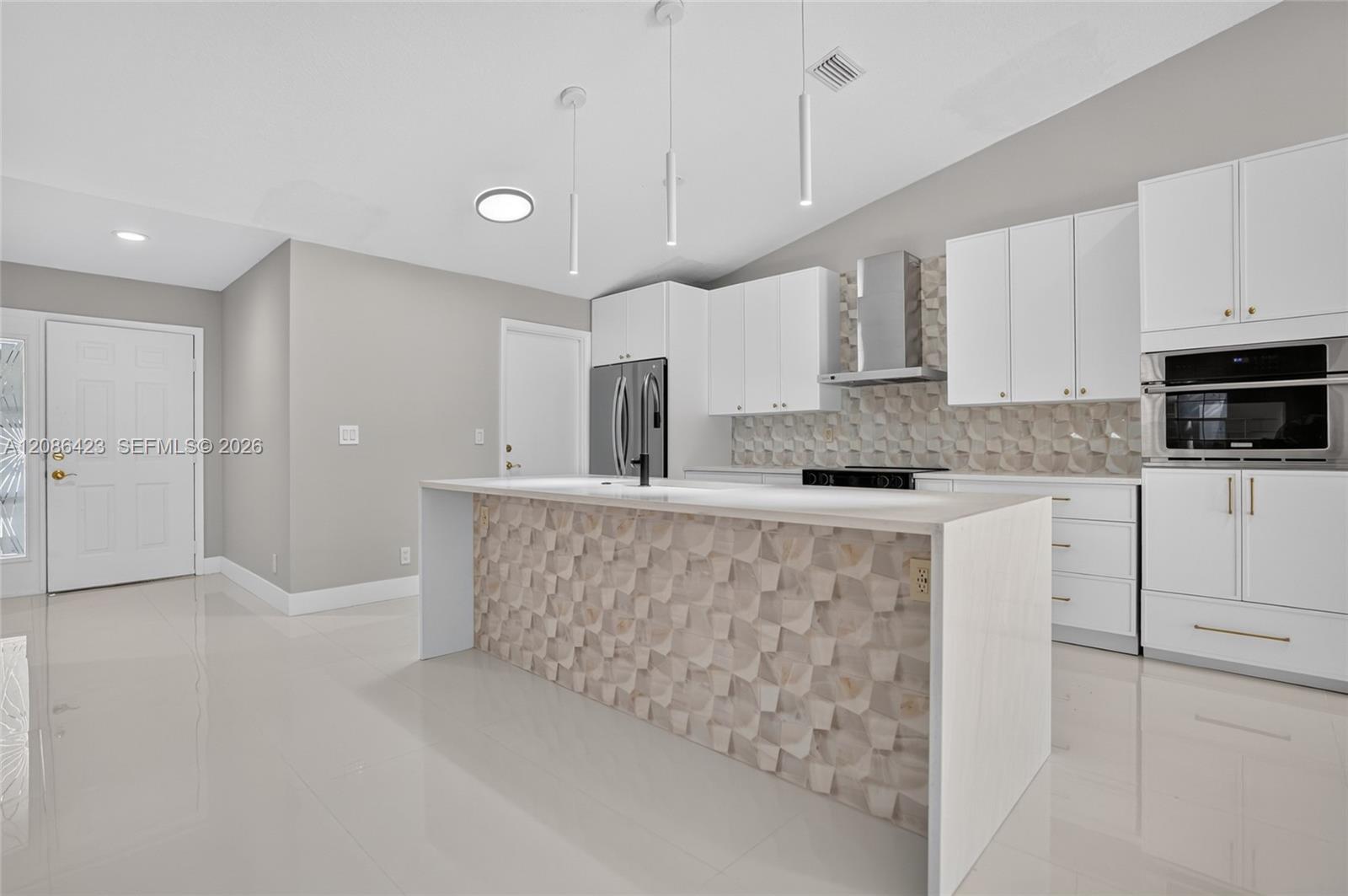 14298 Ruby Pointe Drive Property Photo 18