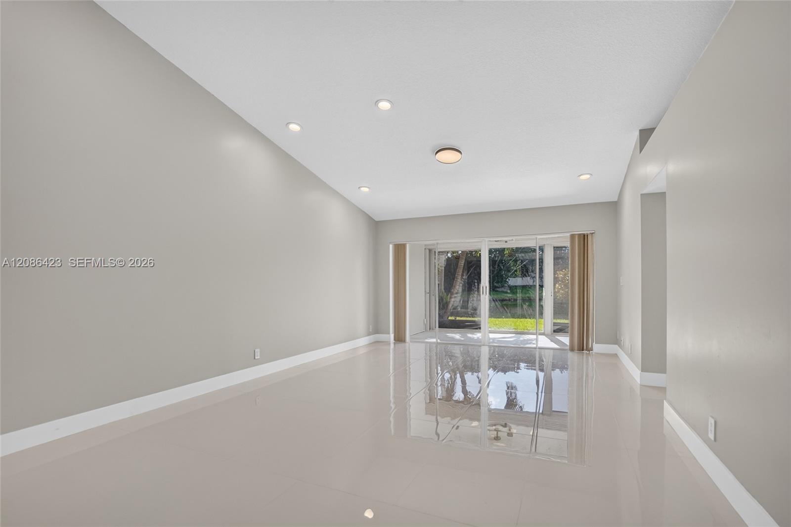 14298 Ruby Pointe Drive Property Photo 23