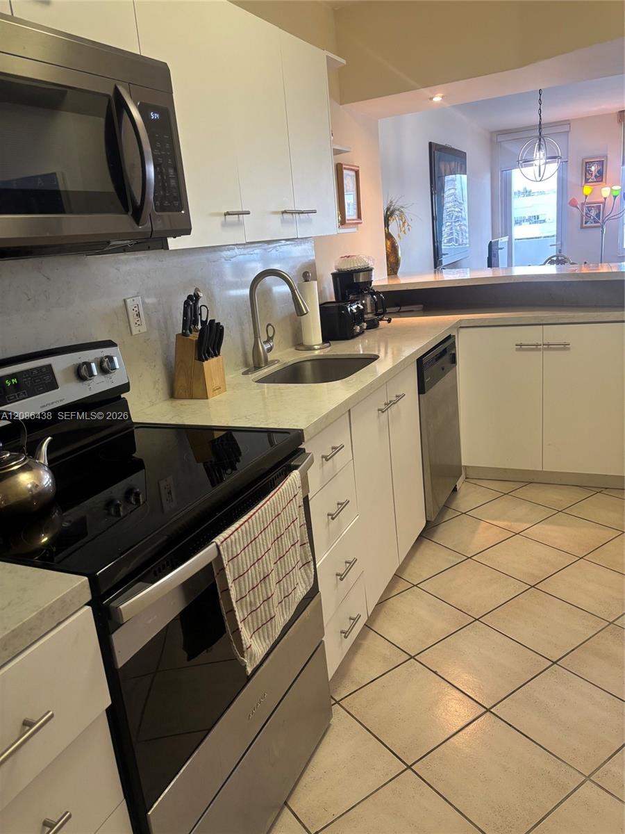 100 Lincoln Road 1545 Property Photo 6