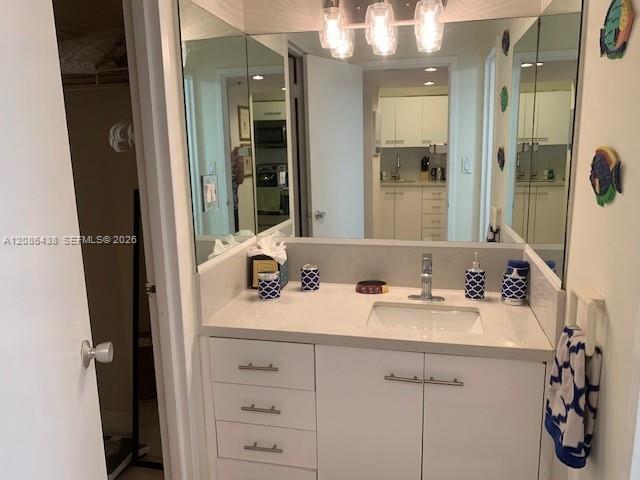 100 Lincoln Road 1545 Property Photo 10