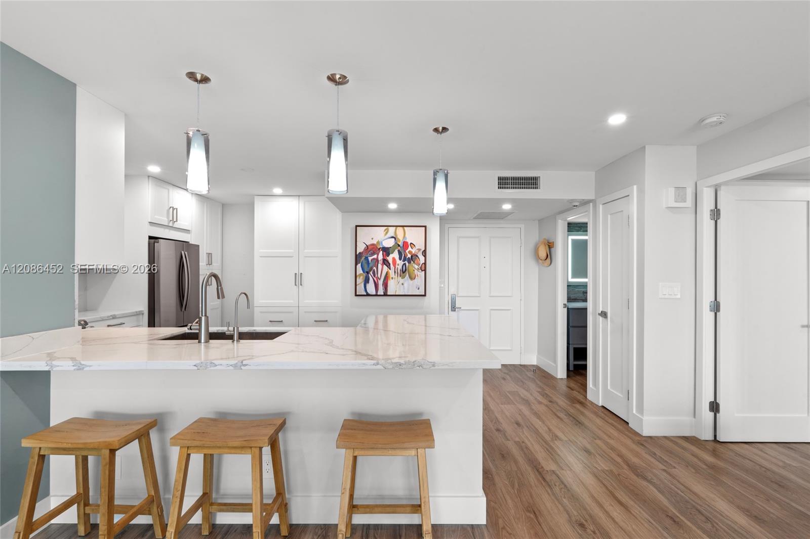 2100 S Ocean Lane 2010 Property Photo 10