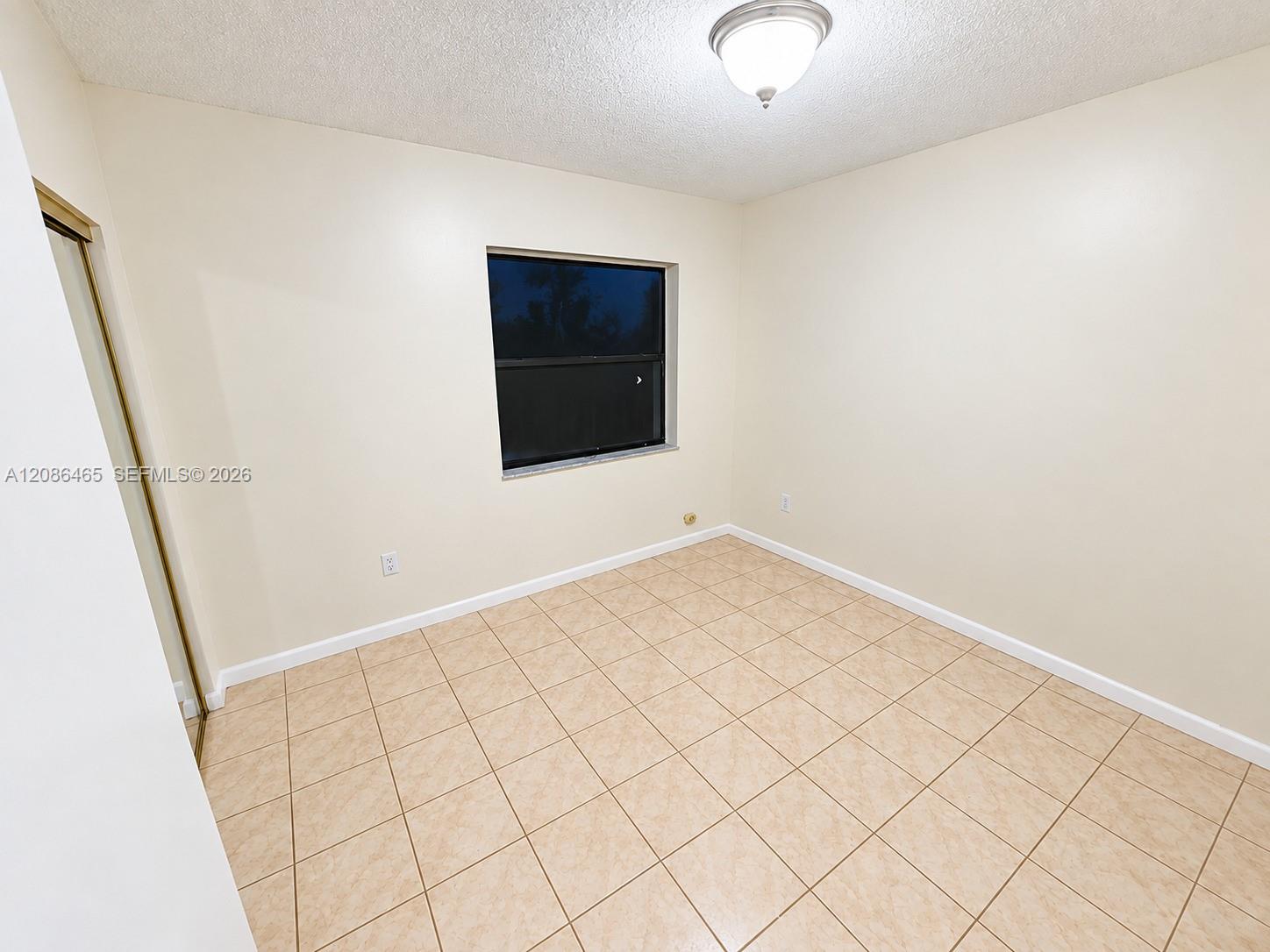 2071 W 54th Street 77 Property Photo 13