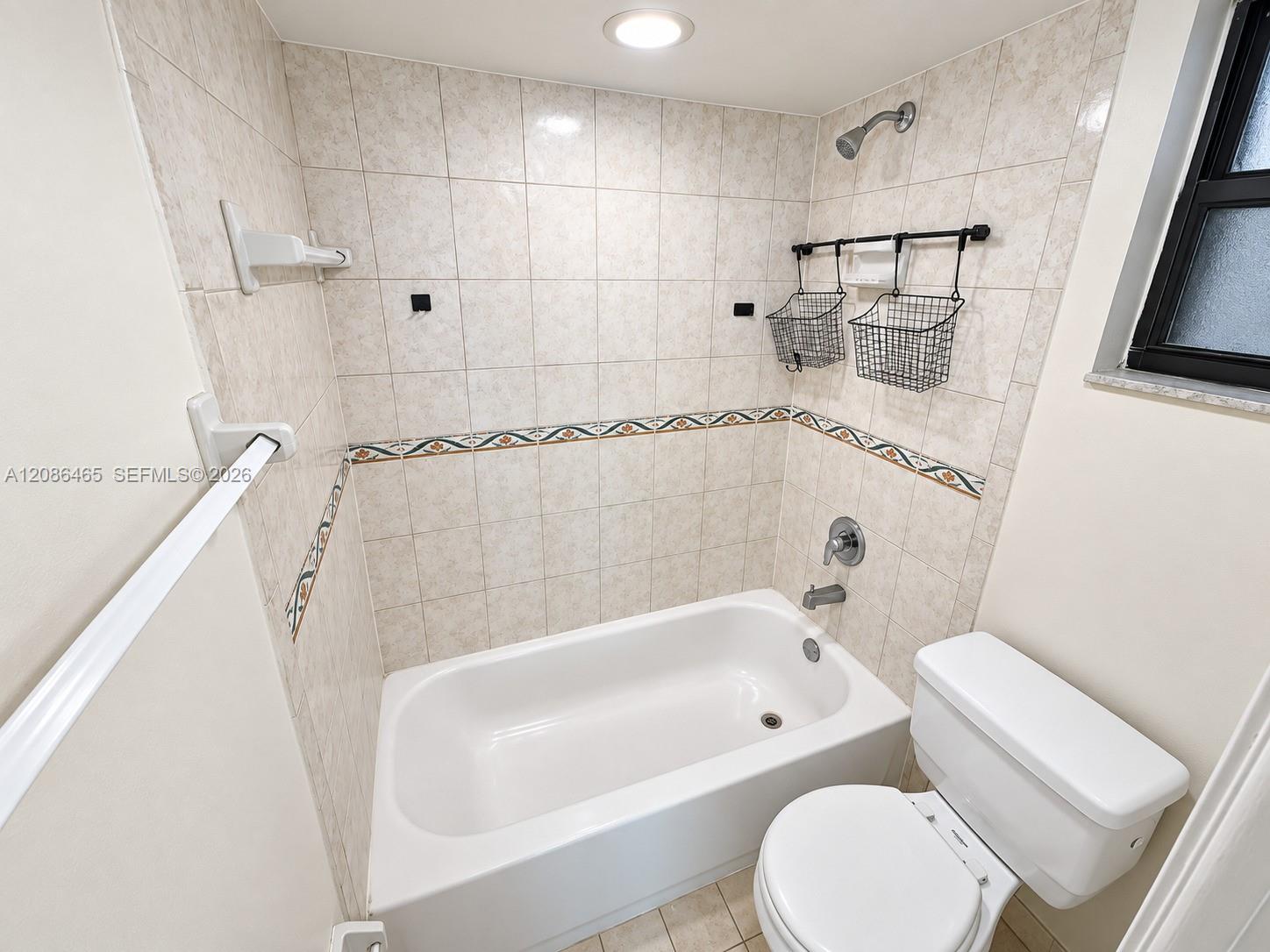2071 W 54th Street 77 Property Photo 14