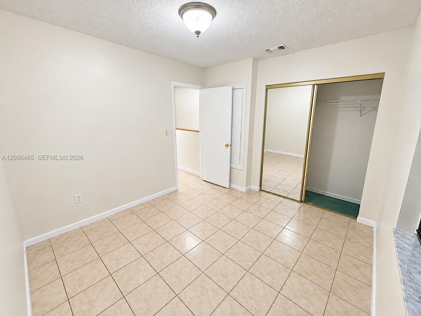 2071 W 54th Street 77 Property Photo 15