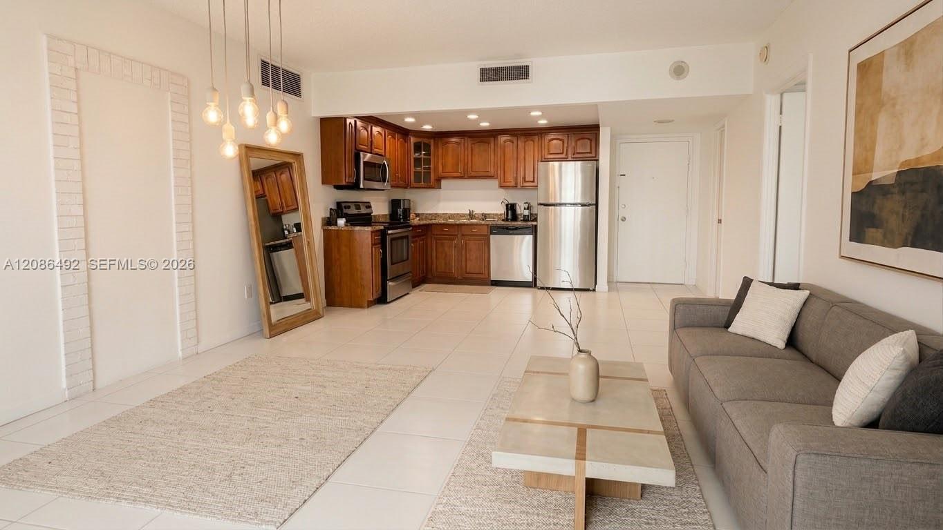 11111 Biscayne Boulevard 9A Property Photo 1