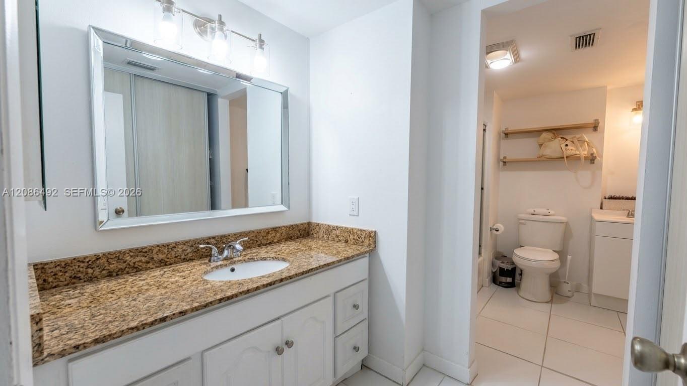 11111 Biscayne Boulevard 9a Property Photo 8