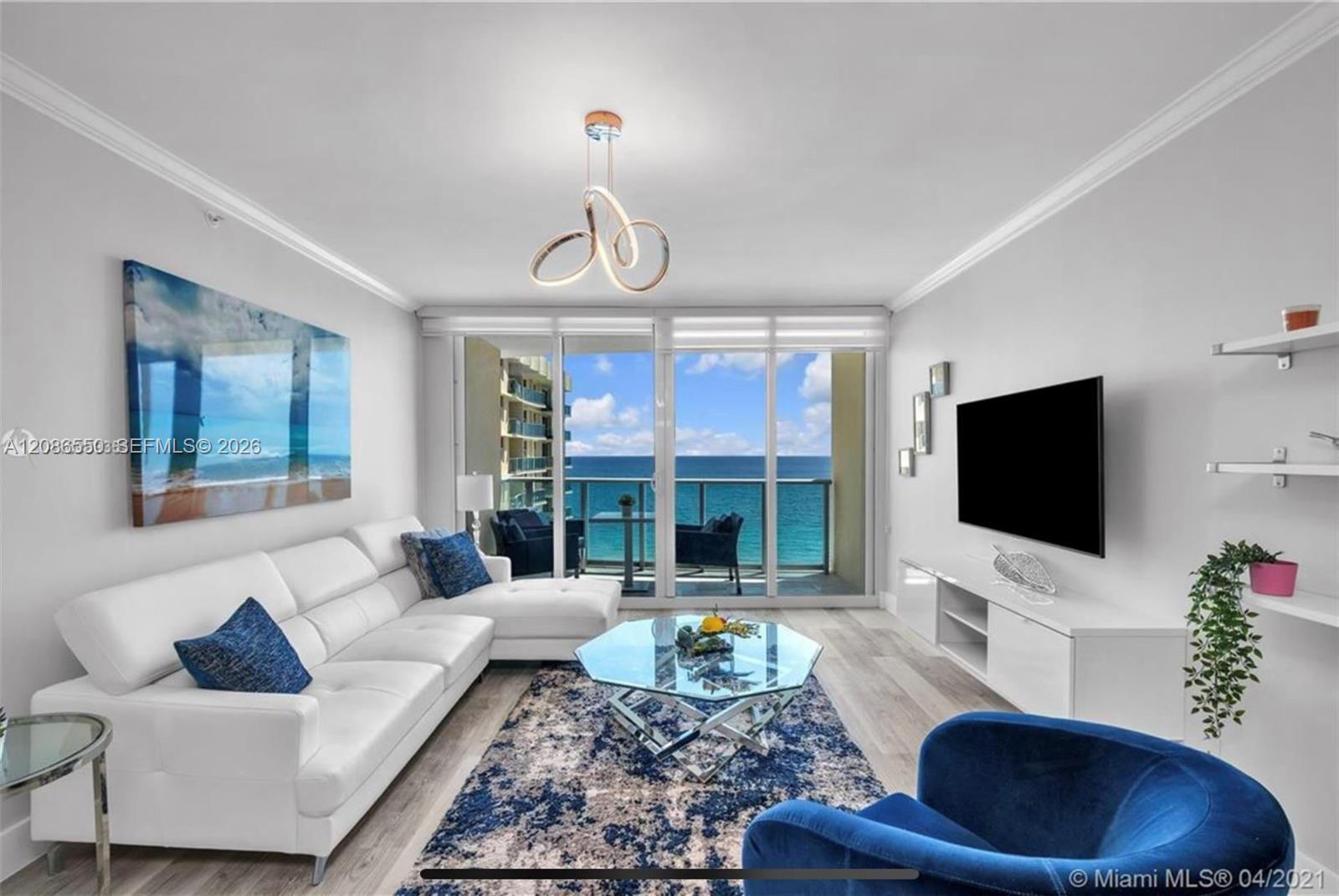 2501 S Ocean Drive 1520 Property Photo 3