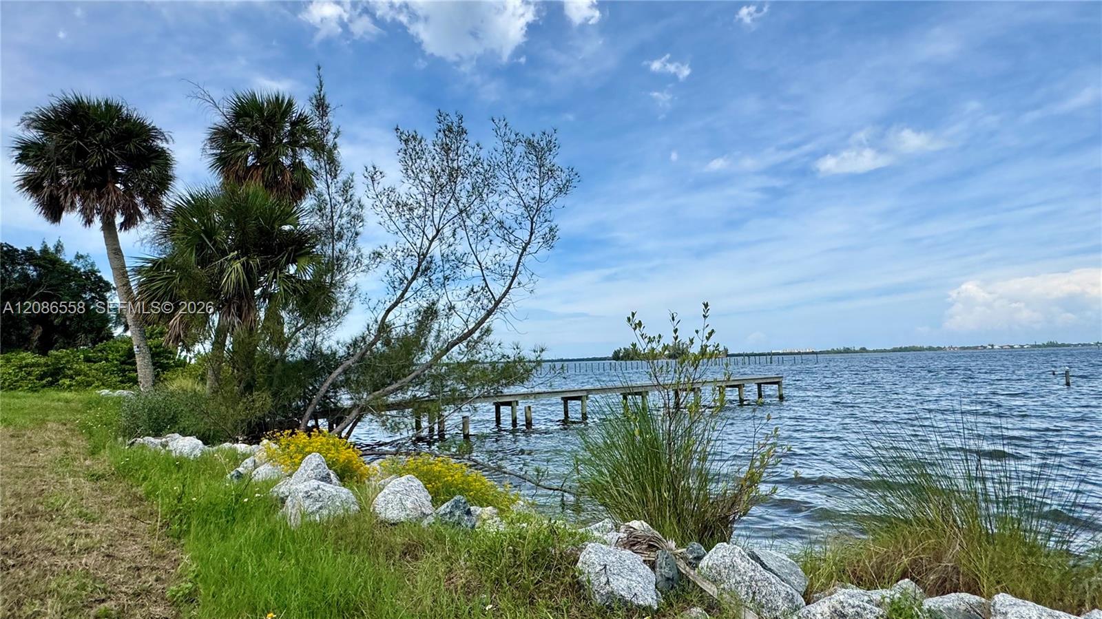6810 Highway 1 Property Photo 9