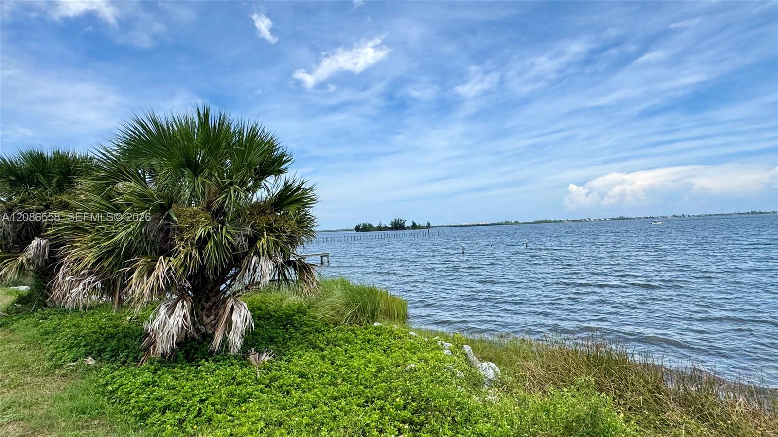 6810 Highway 1 Property Photo 11