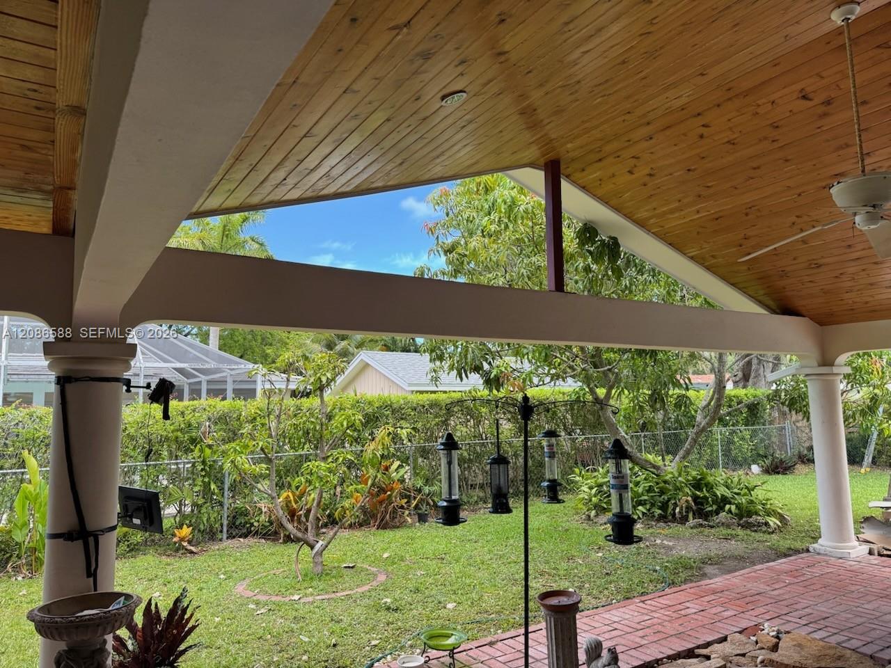 16101 Sw 87th Court Property Photo 14