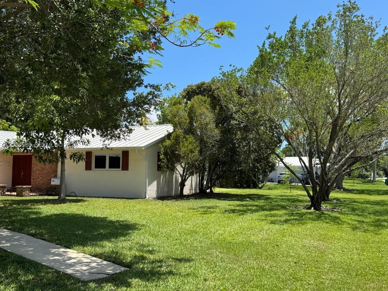 16101 Sw 87th Court Property Photo 21