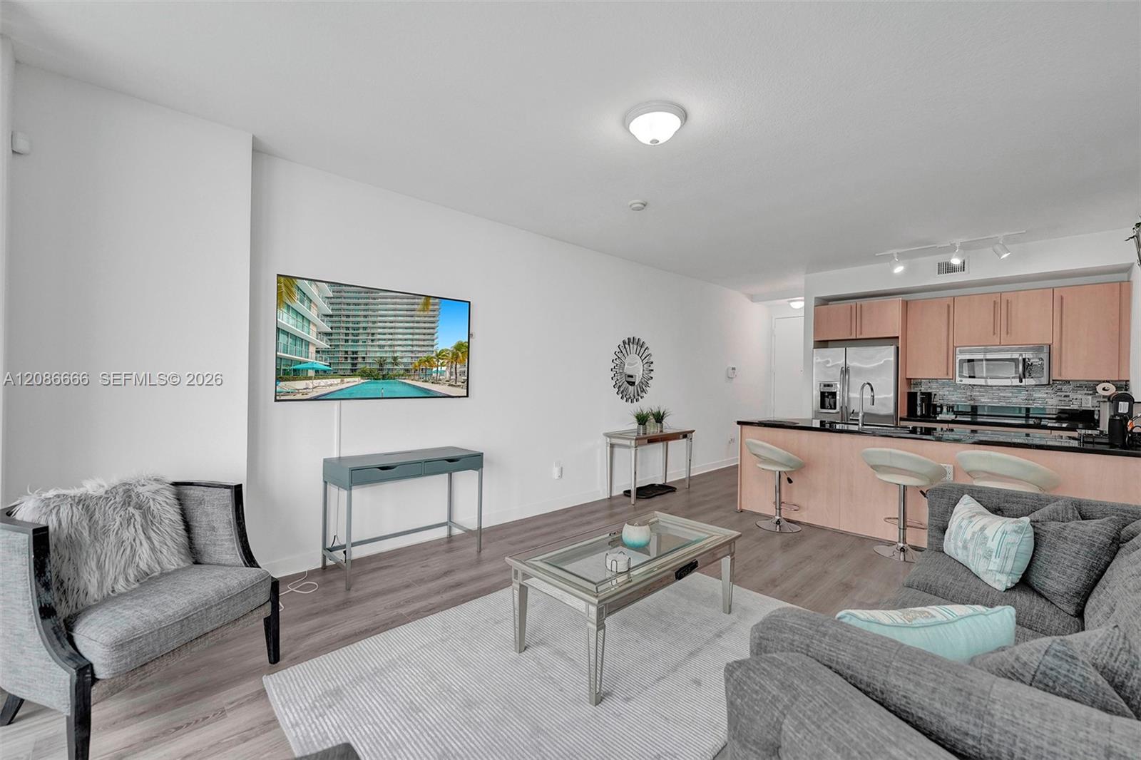 79 Sw 12th Street 3608-s Property Photo 1