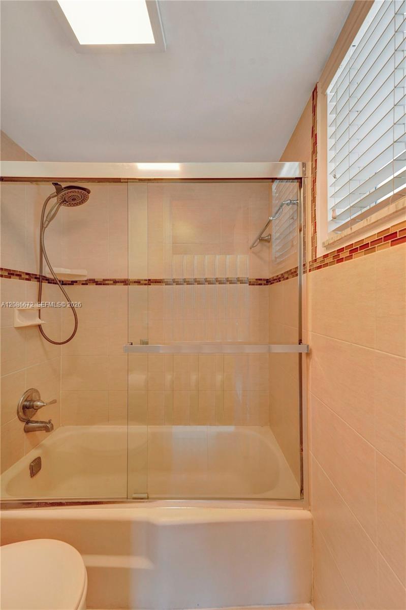 1658 Bay Road 303 Property Photo 30