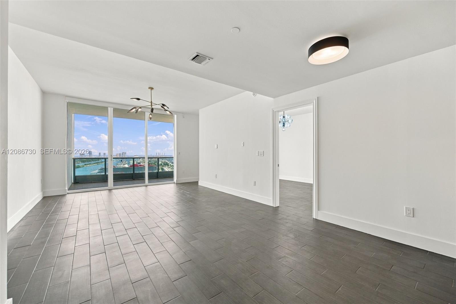 900 Biscayne Boulevard 3502 Property Photo 5