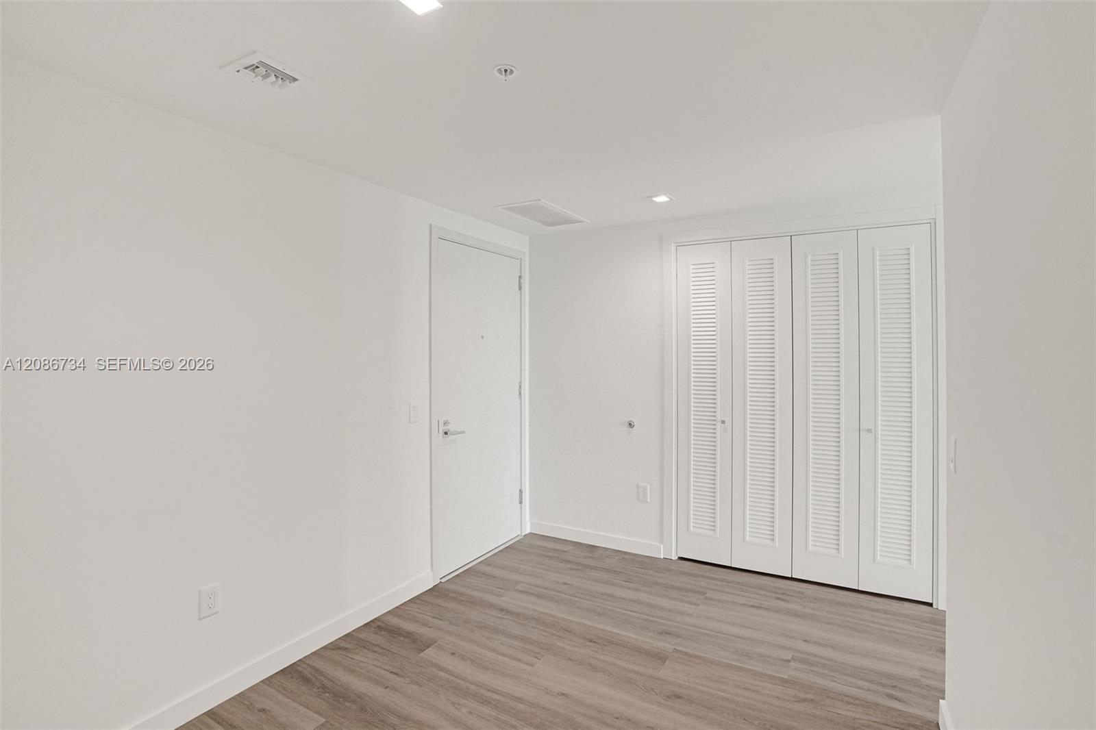 1170 E Hallandale 1003 Property Photo 11