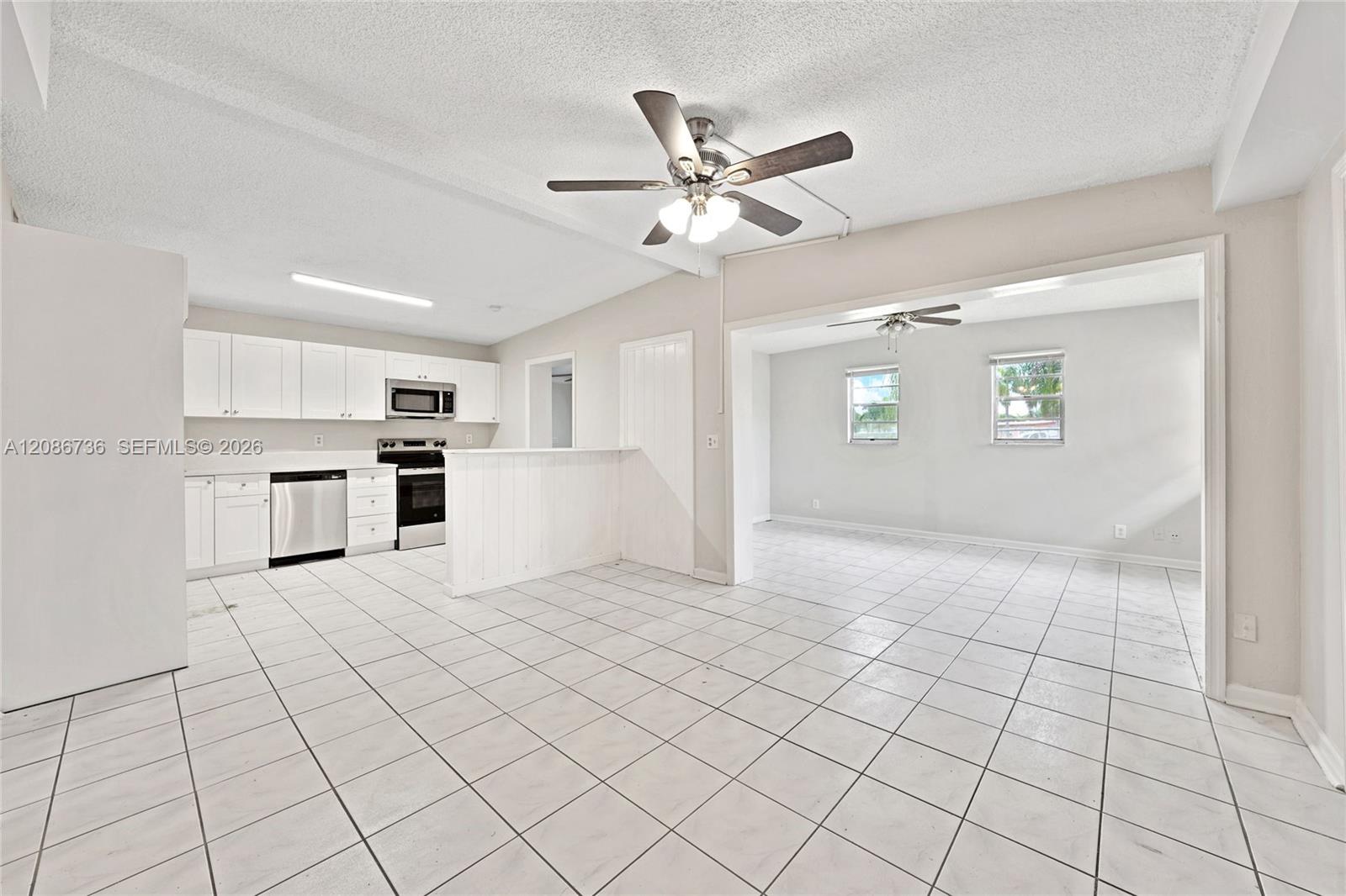 5618 Cinnamon Drive Property Photo 7