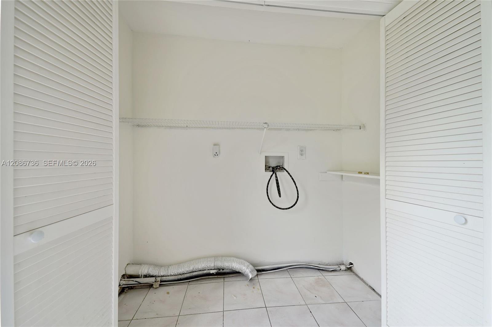 5618 Cinnamon Drive Property Photo 27