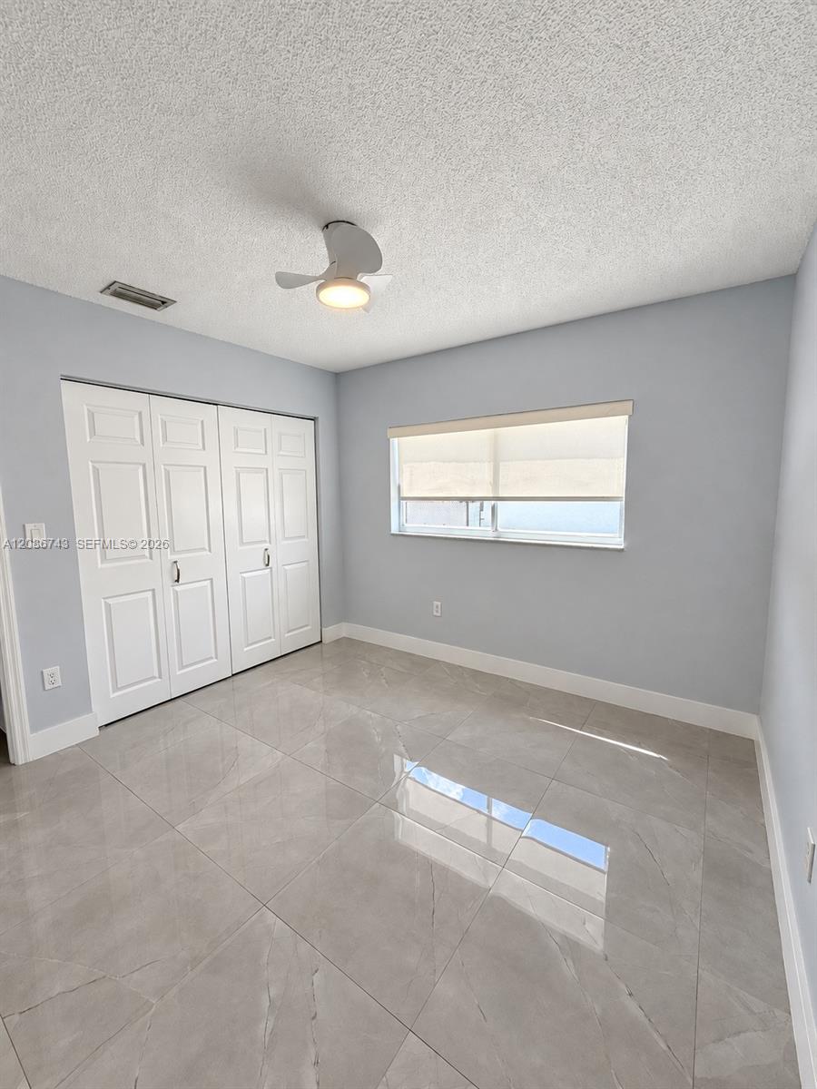 7727 W 29th Lane 202-39 Property Photo 13