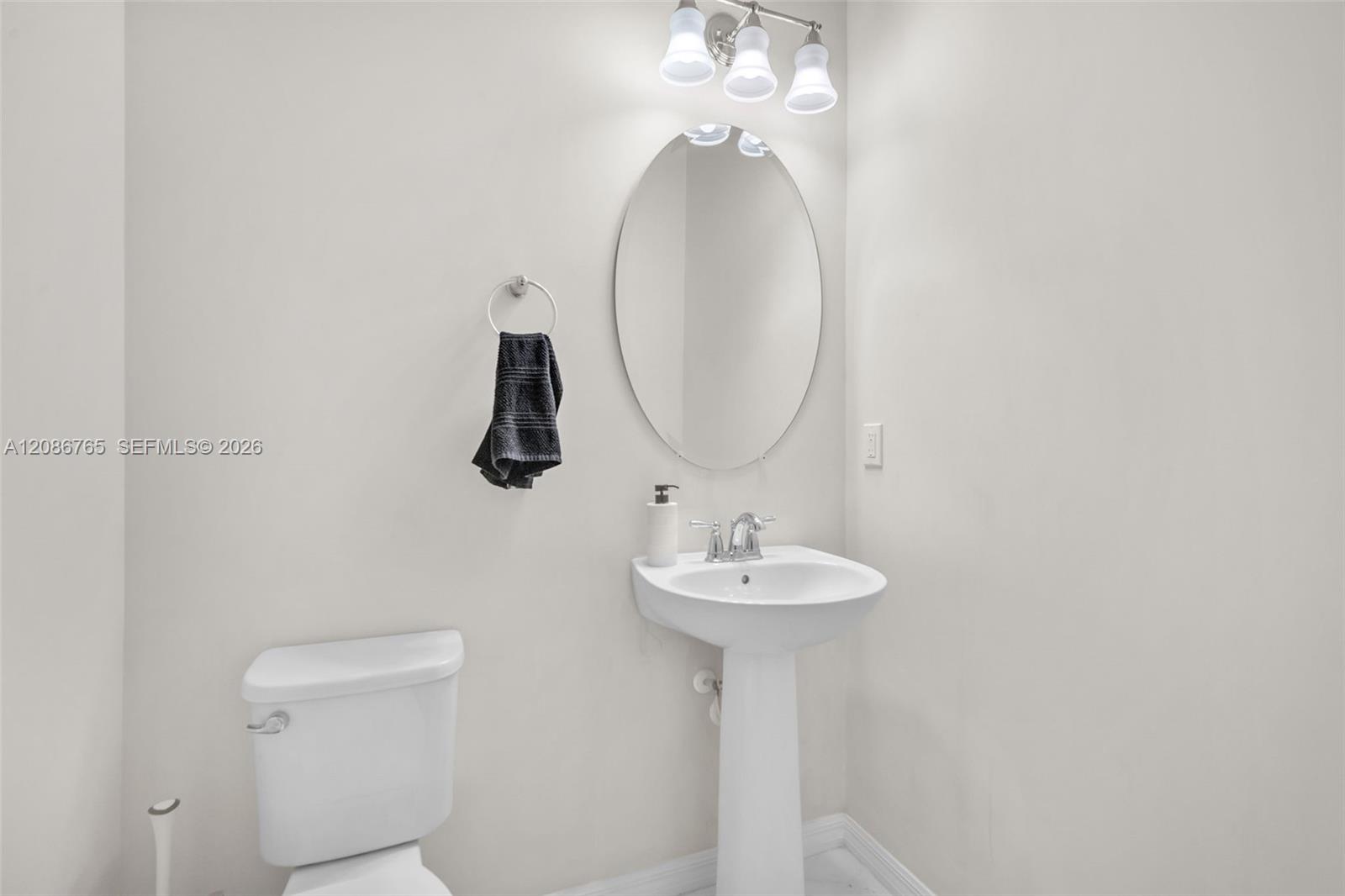 1487 Pongam Terrace Property Photo 9