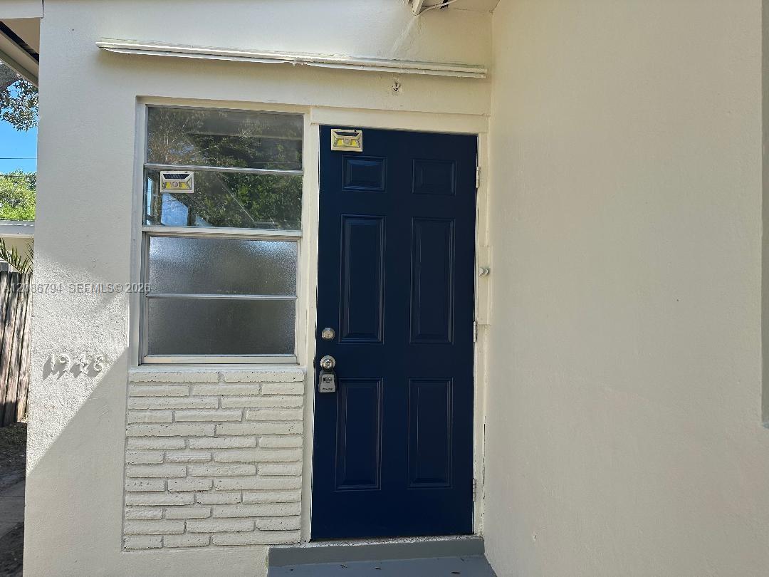 1948 Lincoln Street 2 Property Photo 2