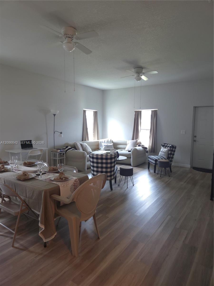 1498 Las Villa Boulevard Property Photo 18
