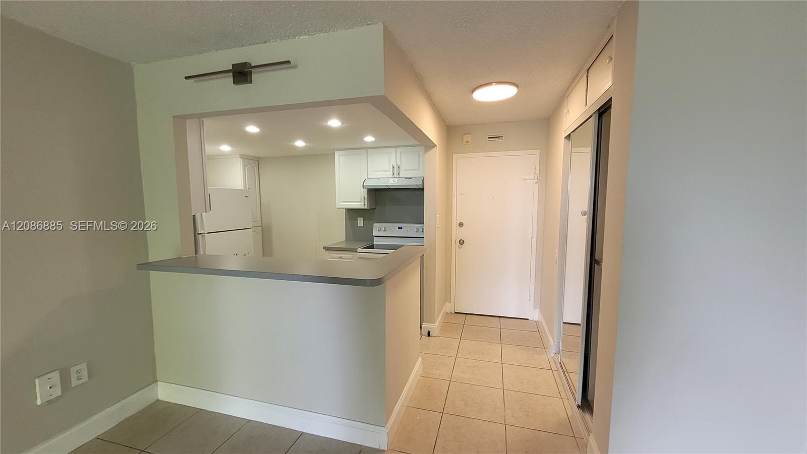 1800 Sans Souci Boulevard 428 Property Photo 8