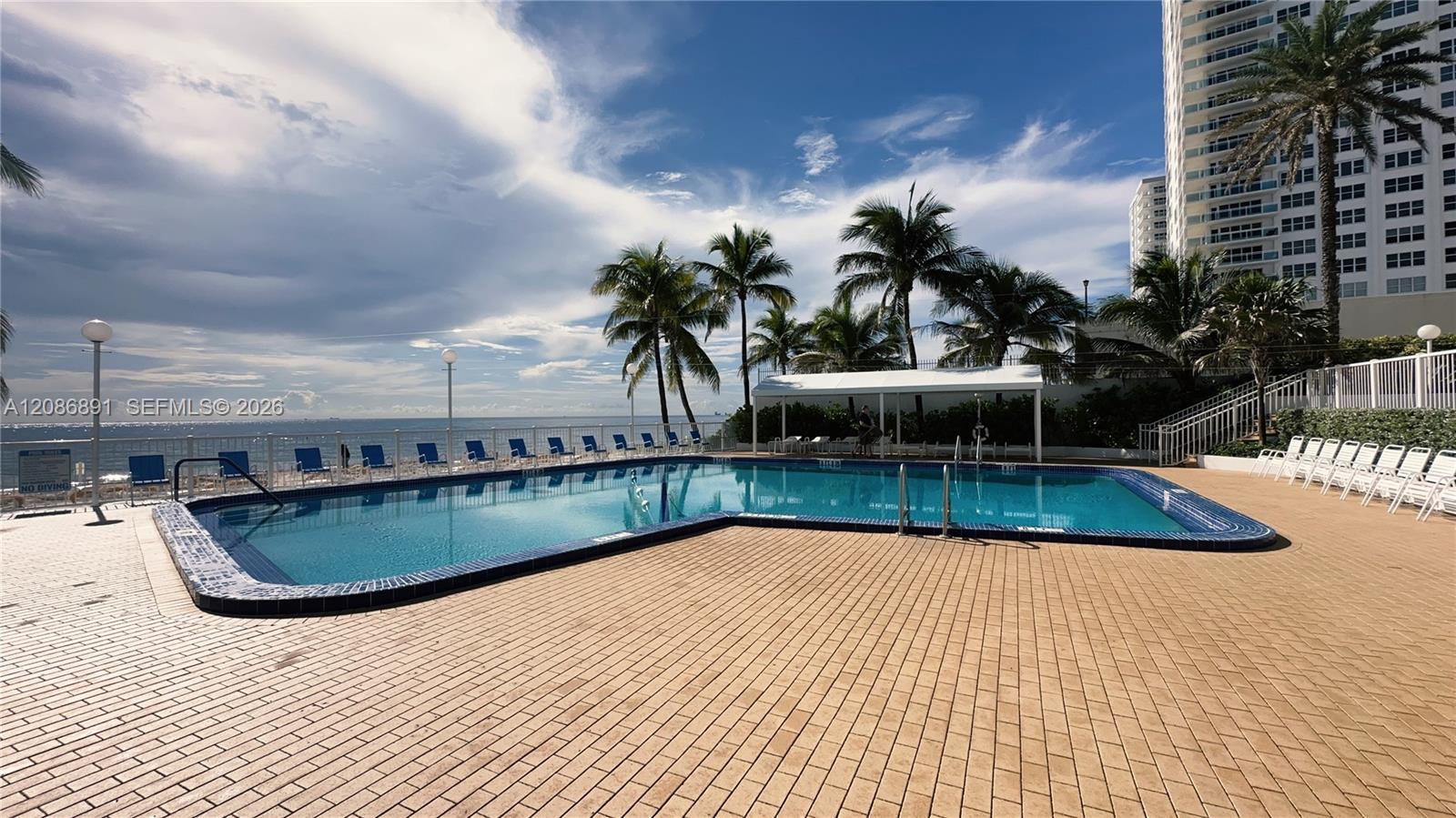 4010 Galt Ocean Drive 408 Property Photo 14