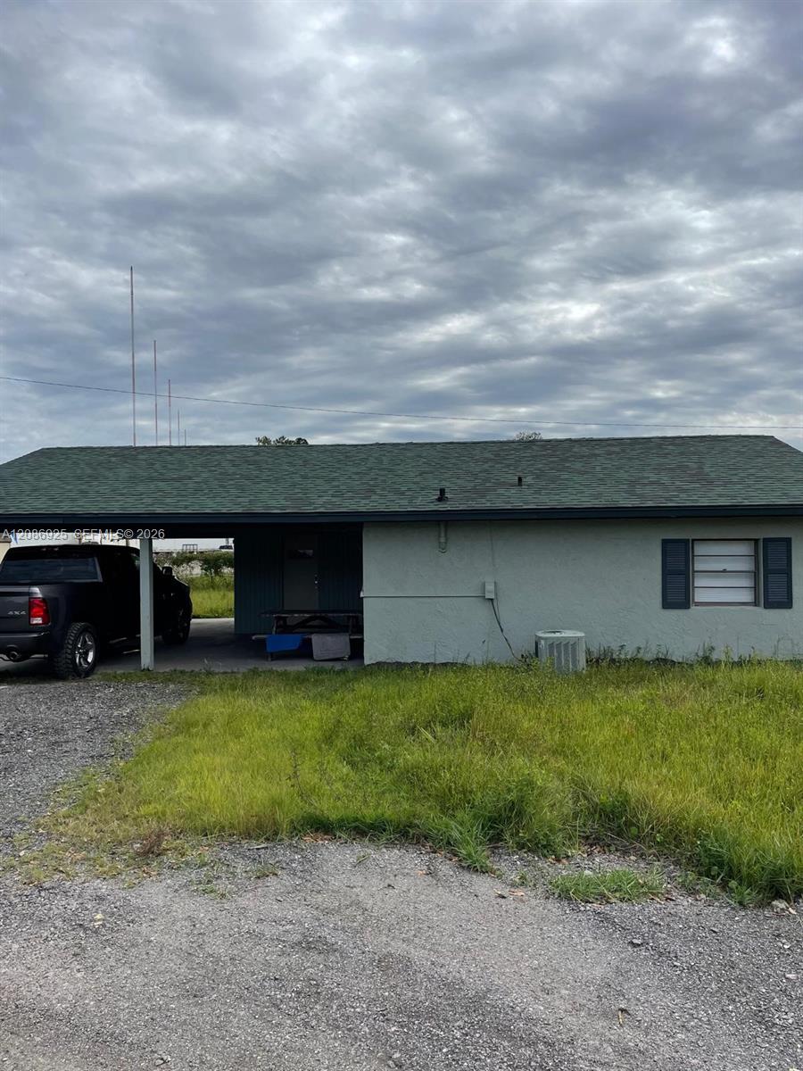 600 Ring Road Property Photo 3