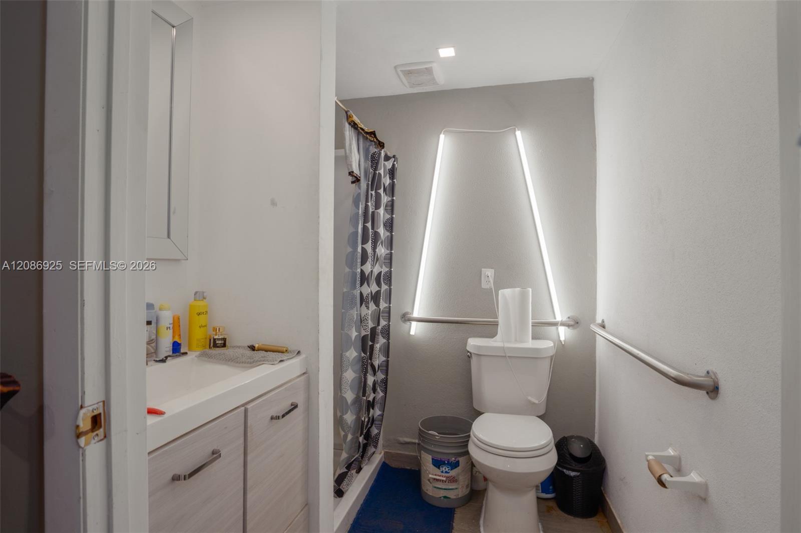 600 Ring Road Property Photo 6