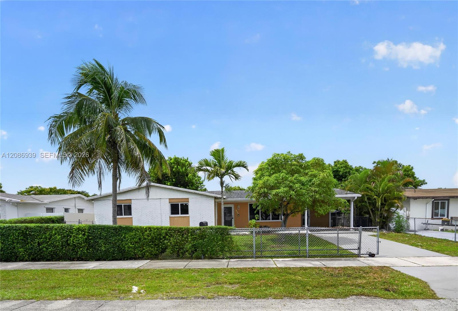 19920 Sw 118th Place Property Photo 1