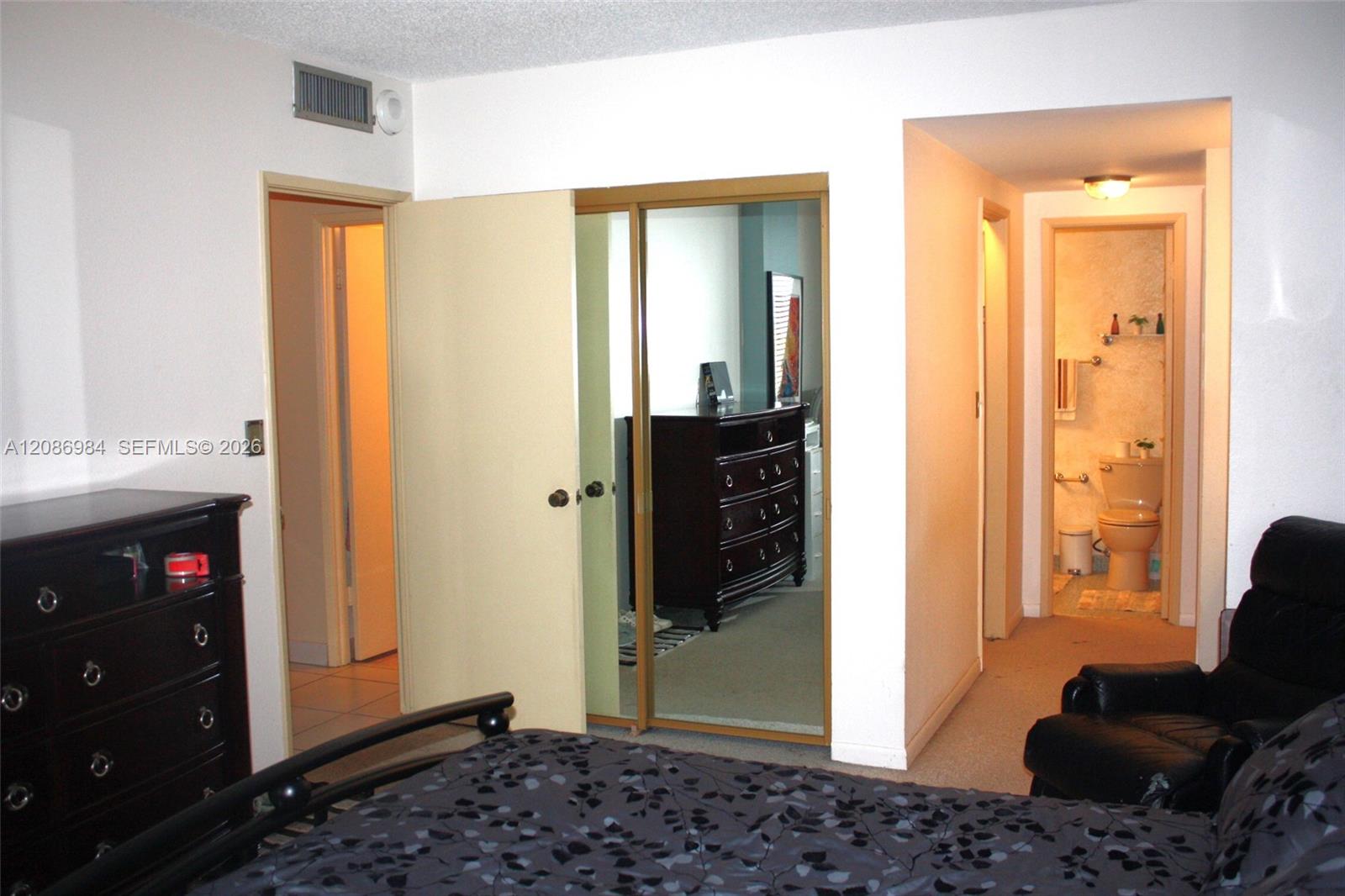 4200 Hillcrest Drive 618 Property Photo 23