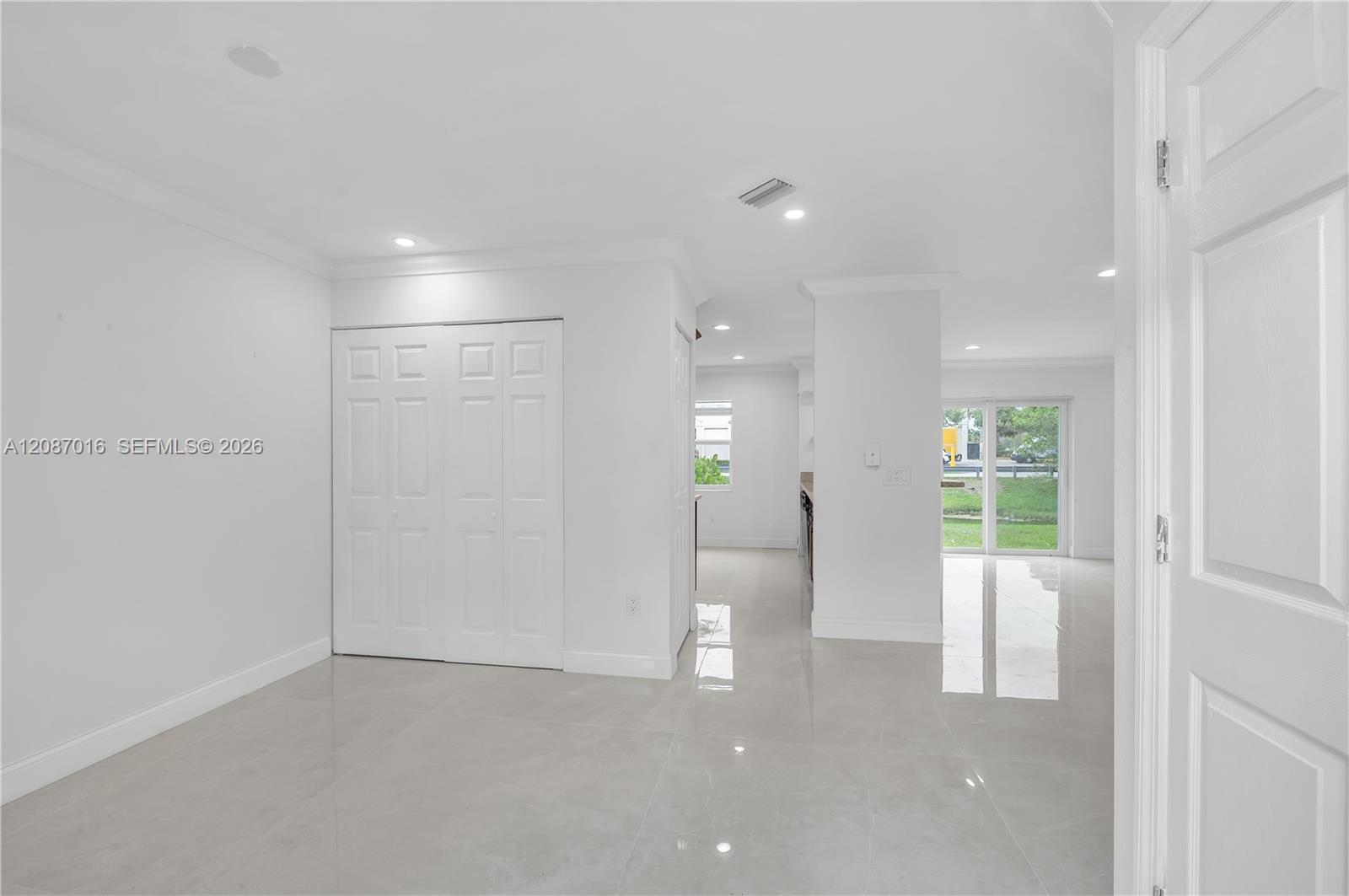 10667 Nw 45th Street 10667 Property Photo 6