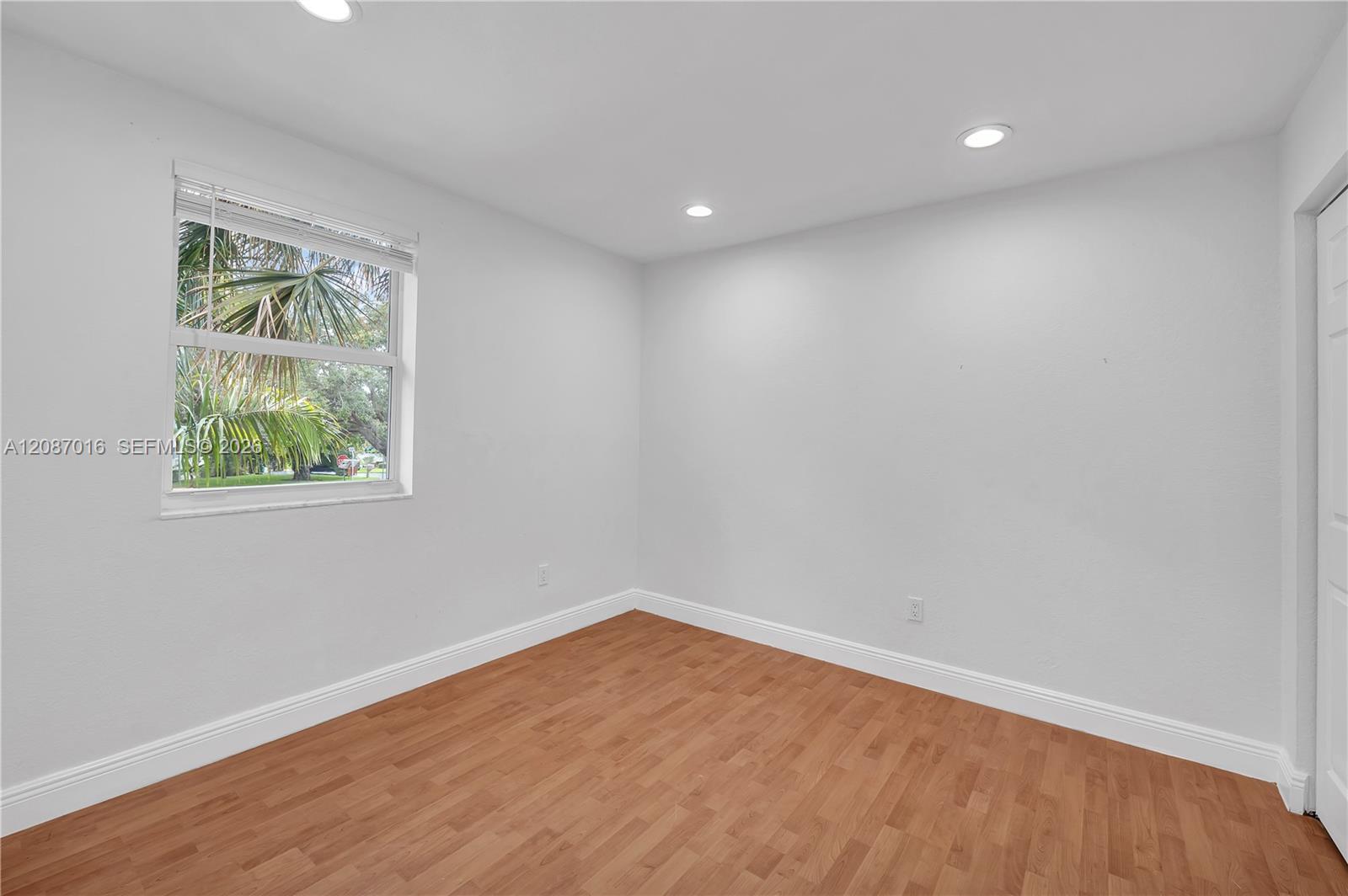 10667 Nw 45th Street 10667 Property Photo 17