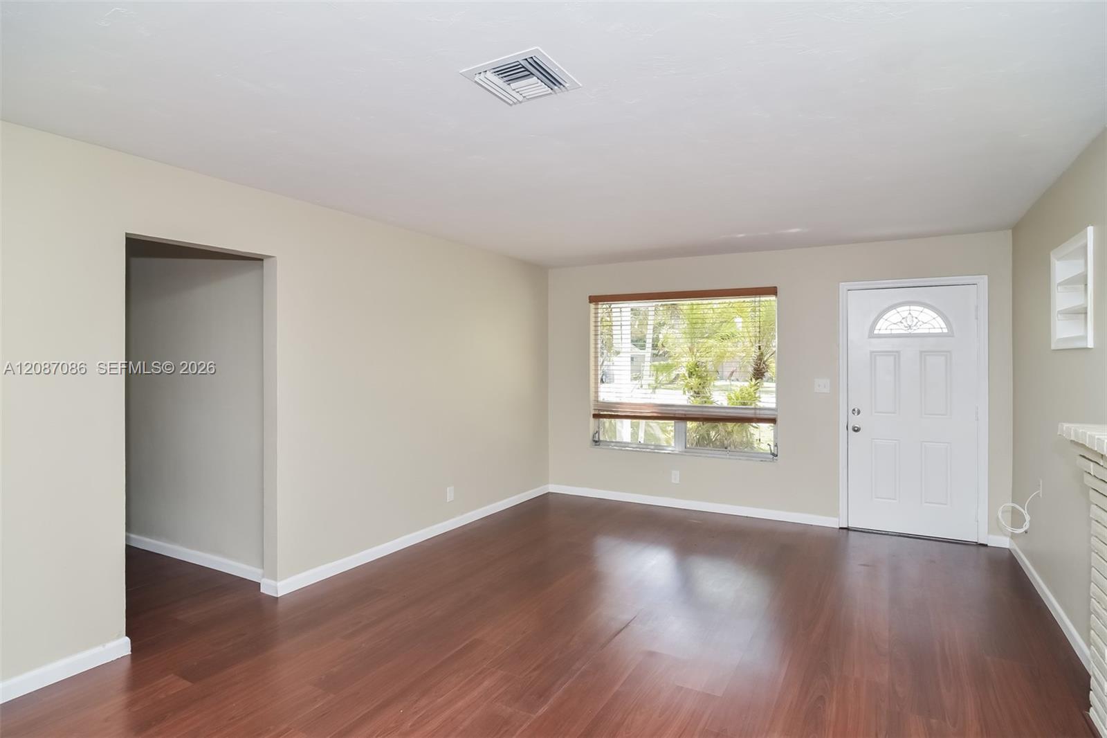 3141 Sw 17th Street Property Photo 3