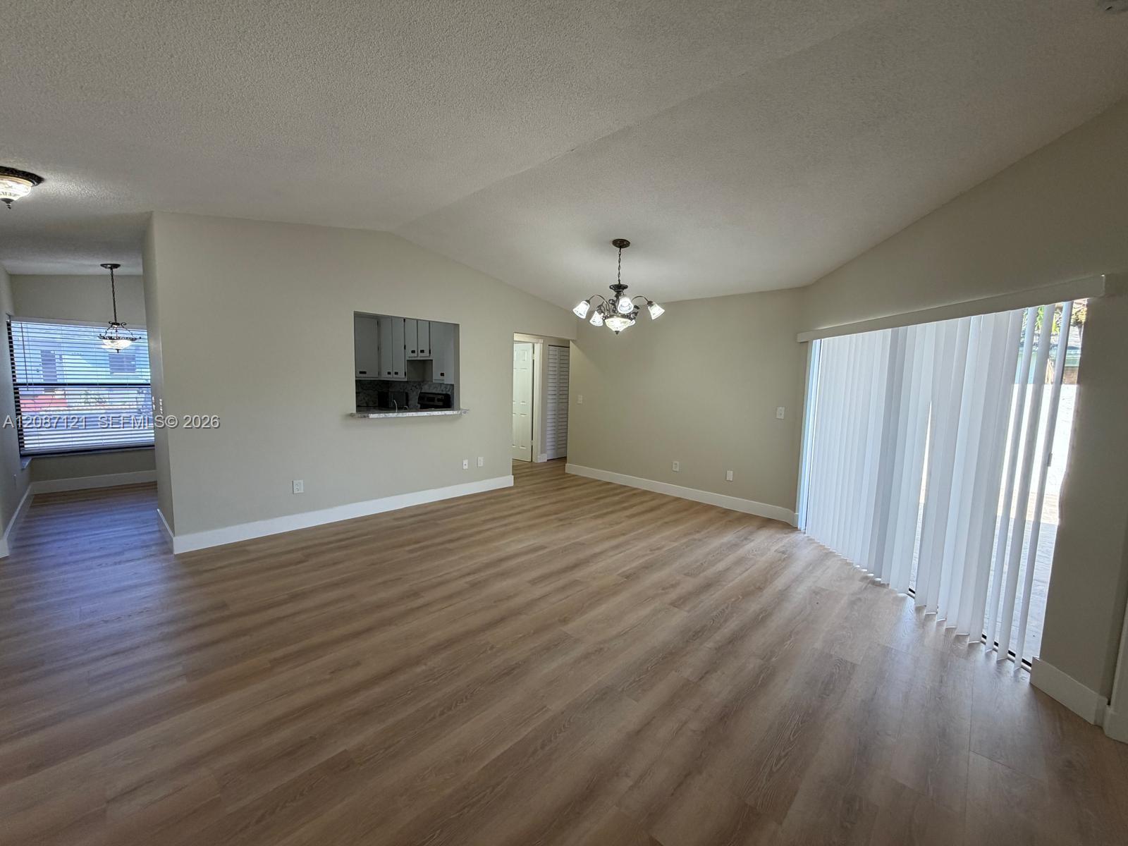 6705 Sw 152nd Place 45-05 Property Photo 2