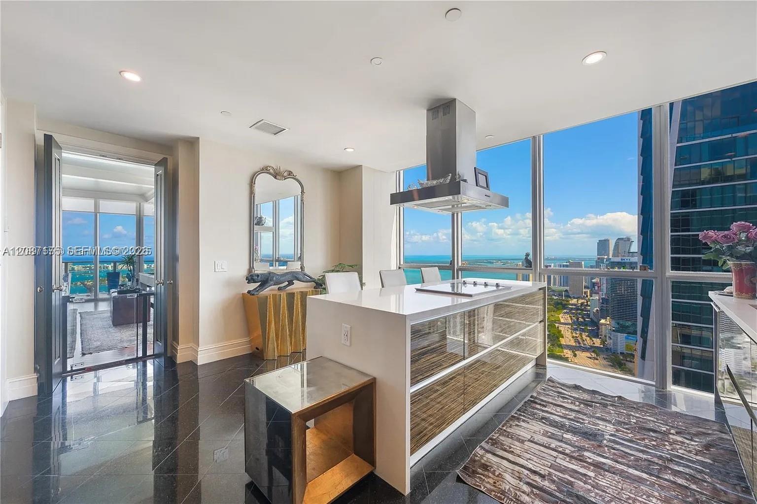 A12087175 Property Photo 14