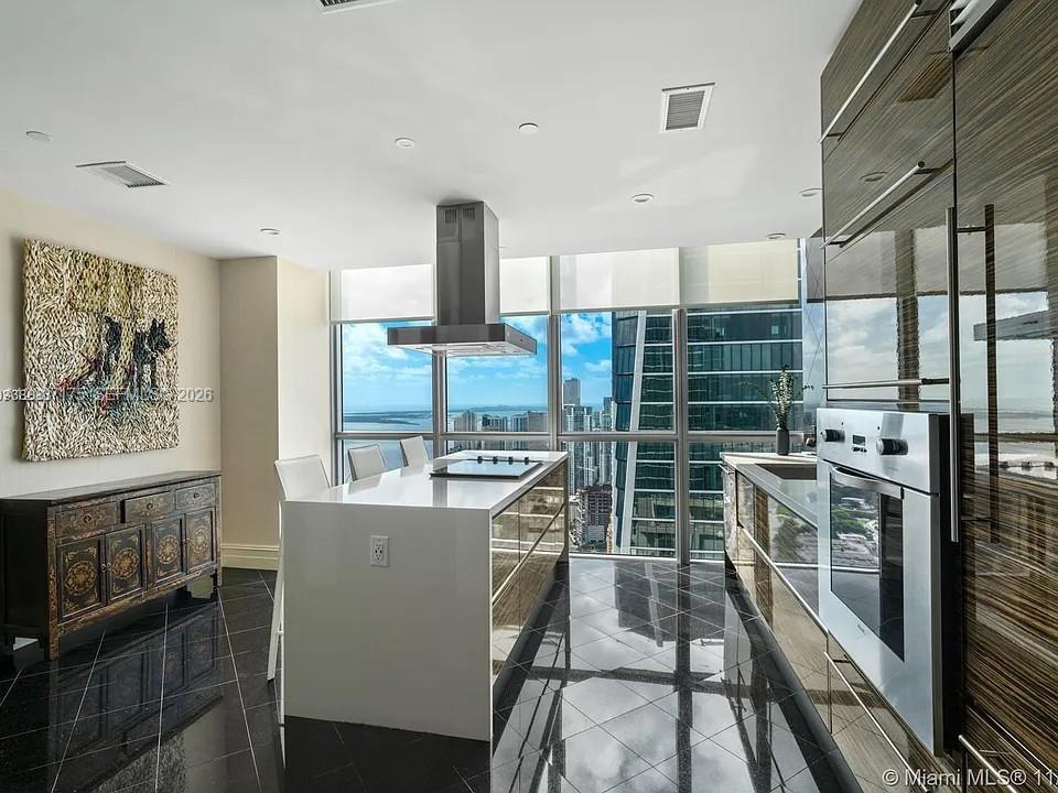 A12087175 Property Photo 15