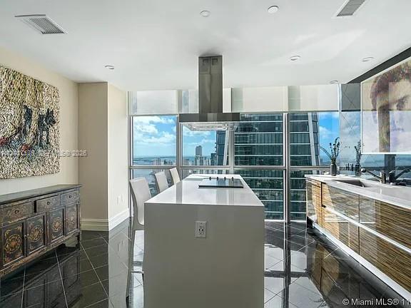 A12087175 Property Photo 17