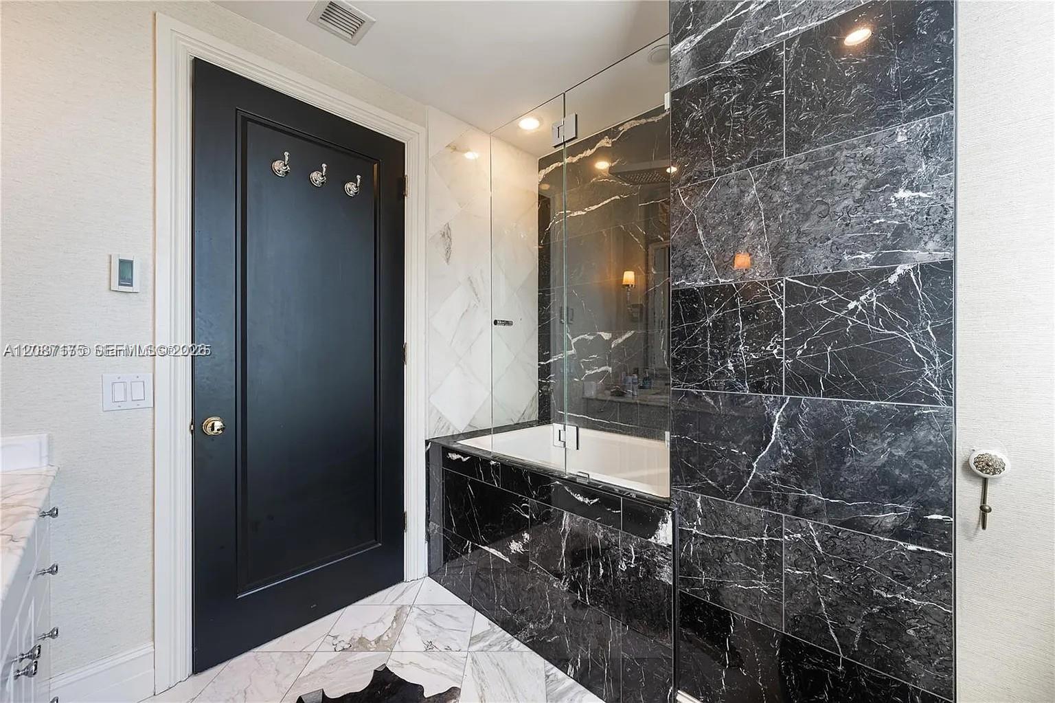 A12087175 Property Photo 22