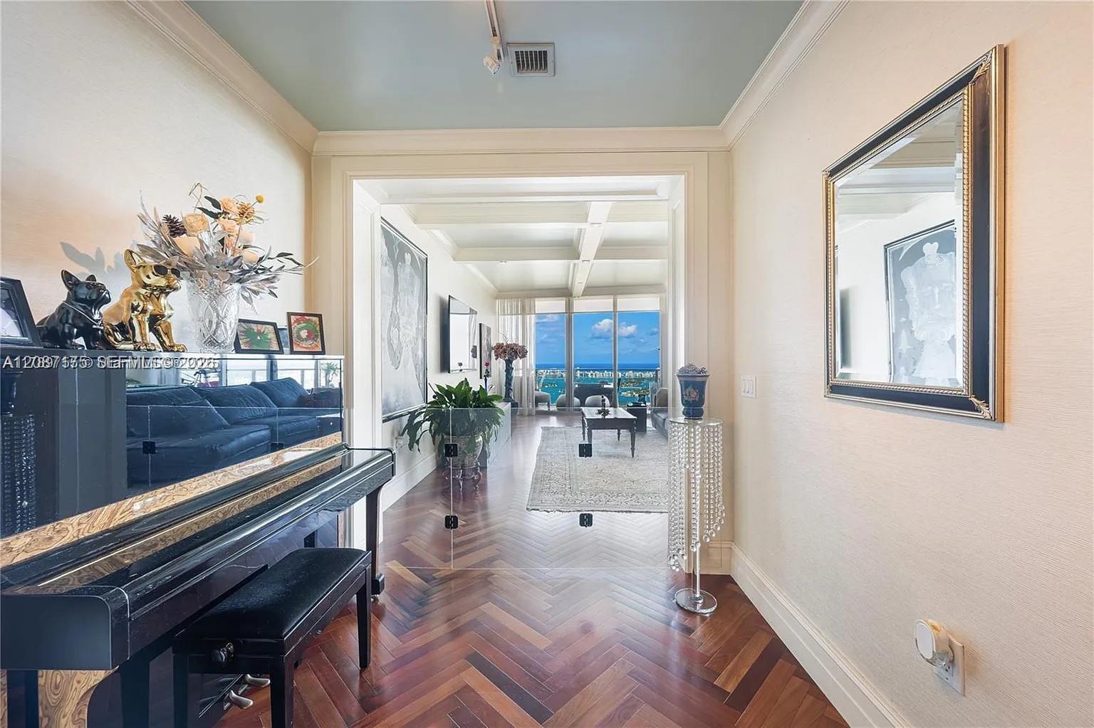 A12087175 Property Photo 28