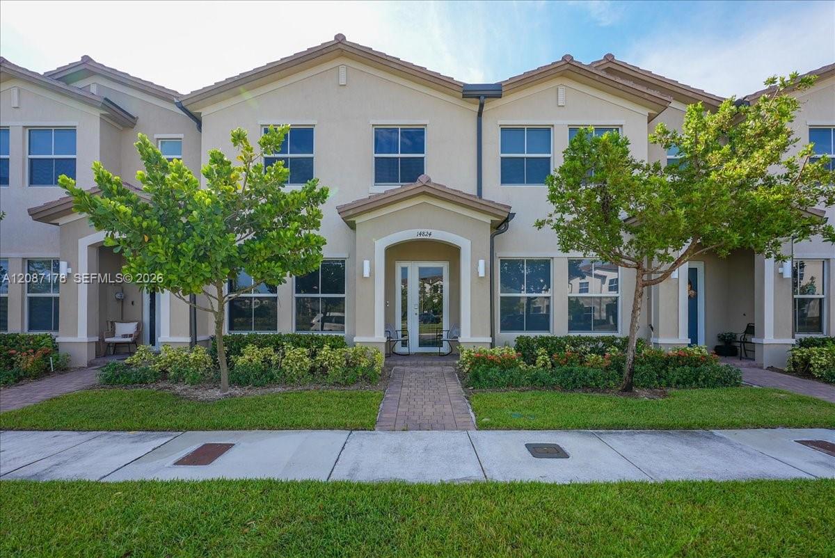 14824 Sw 265th Street Property Photo 1