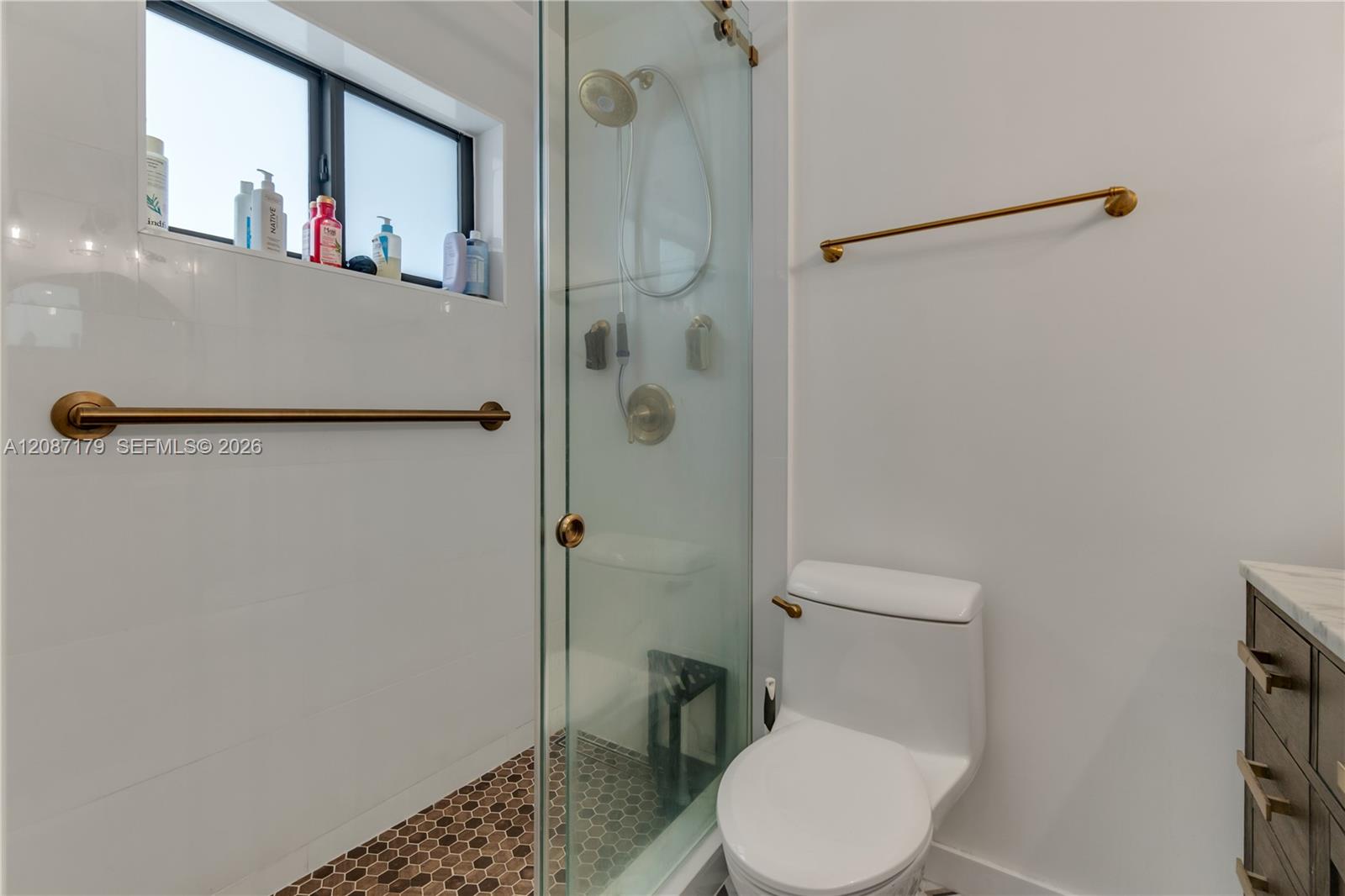 2437 Sw 99th Court N Property Photo 23