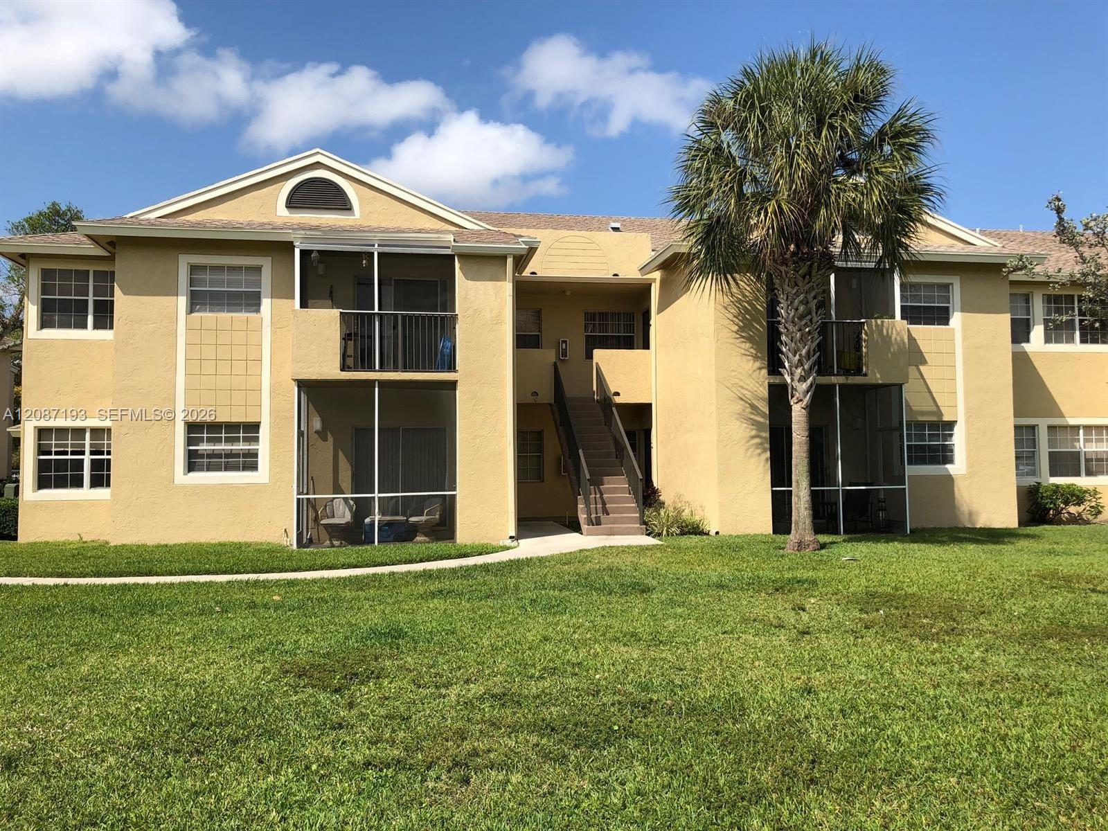 631 Cypress Lake Boulevard H17 Property Photo 12