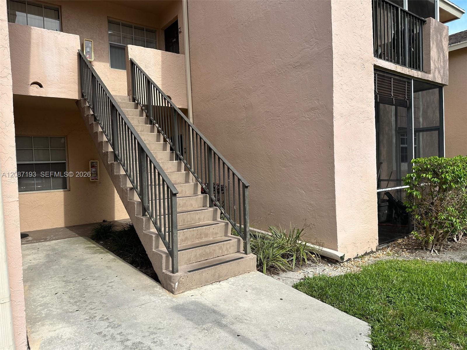 631 Cypress Lake Boulevard H17 Property Photo 13